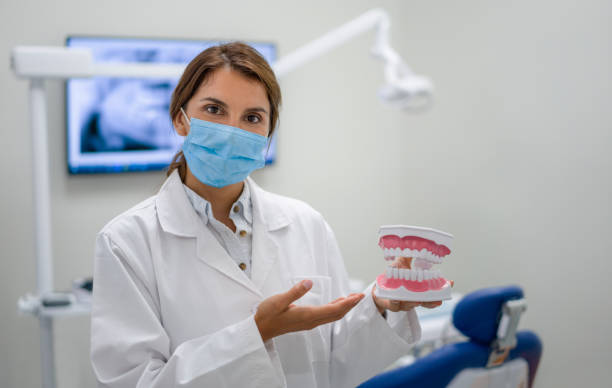 Best Emergency Dental Services for Seniors in New Mford, IL