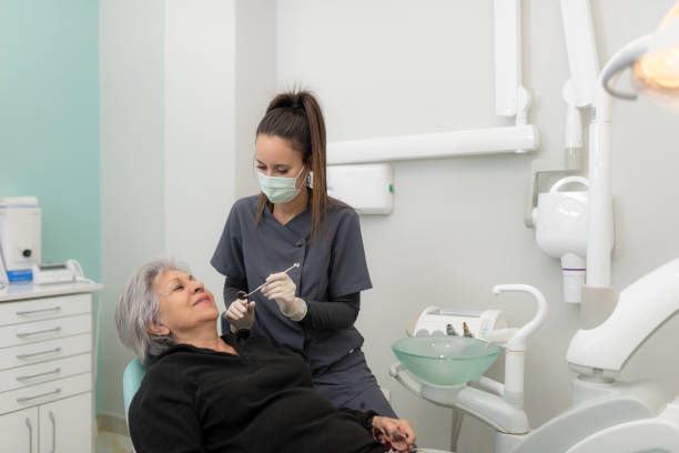 Best Orthodontic Emergency Dentist in New Mford, IL